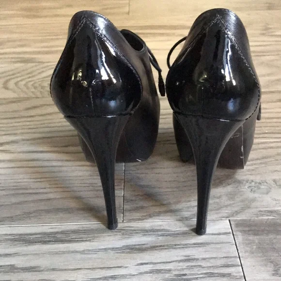 COPY - Stuart Weitzman Vintage Y2K Lace-Up Heels | Size 7.5 - Picture 5 of 14